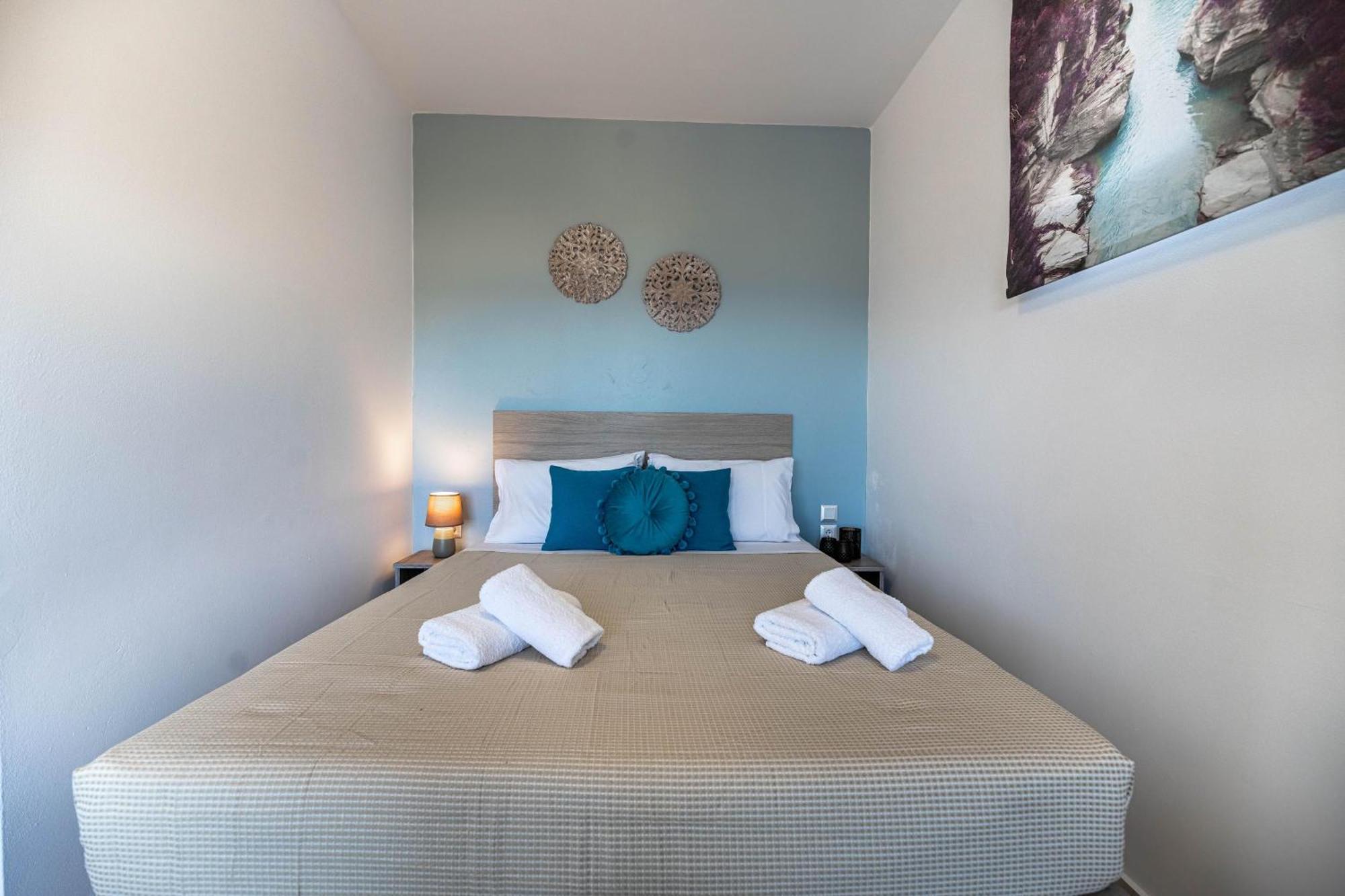 Aperanto Galazio Apartment アルハンゲロス エクステリア 写真