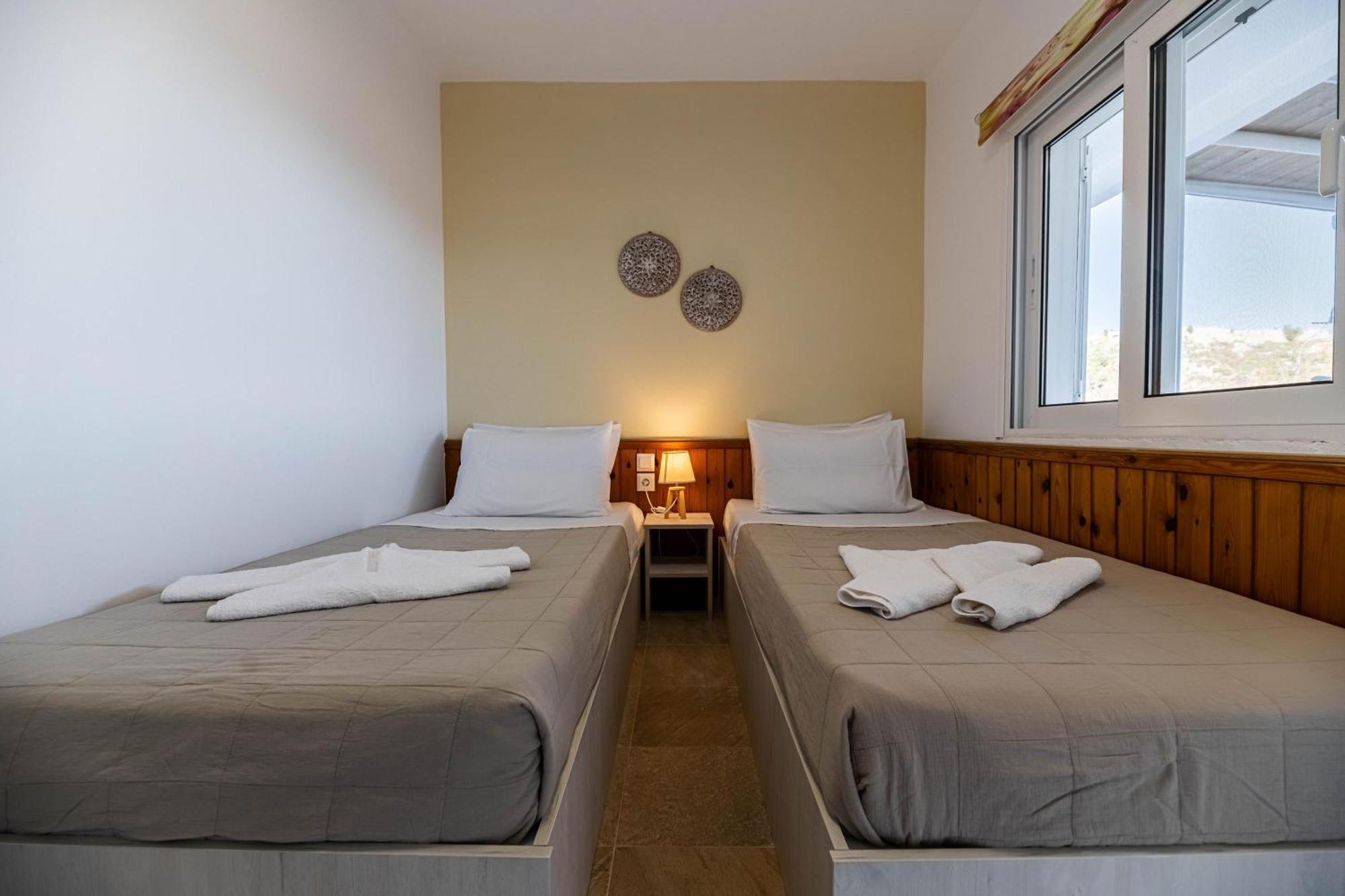 Aperanto Galazio Apartment アルハンゲロス エクステリア 写真